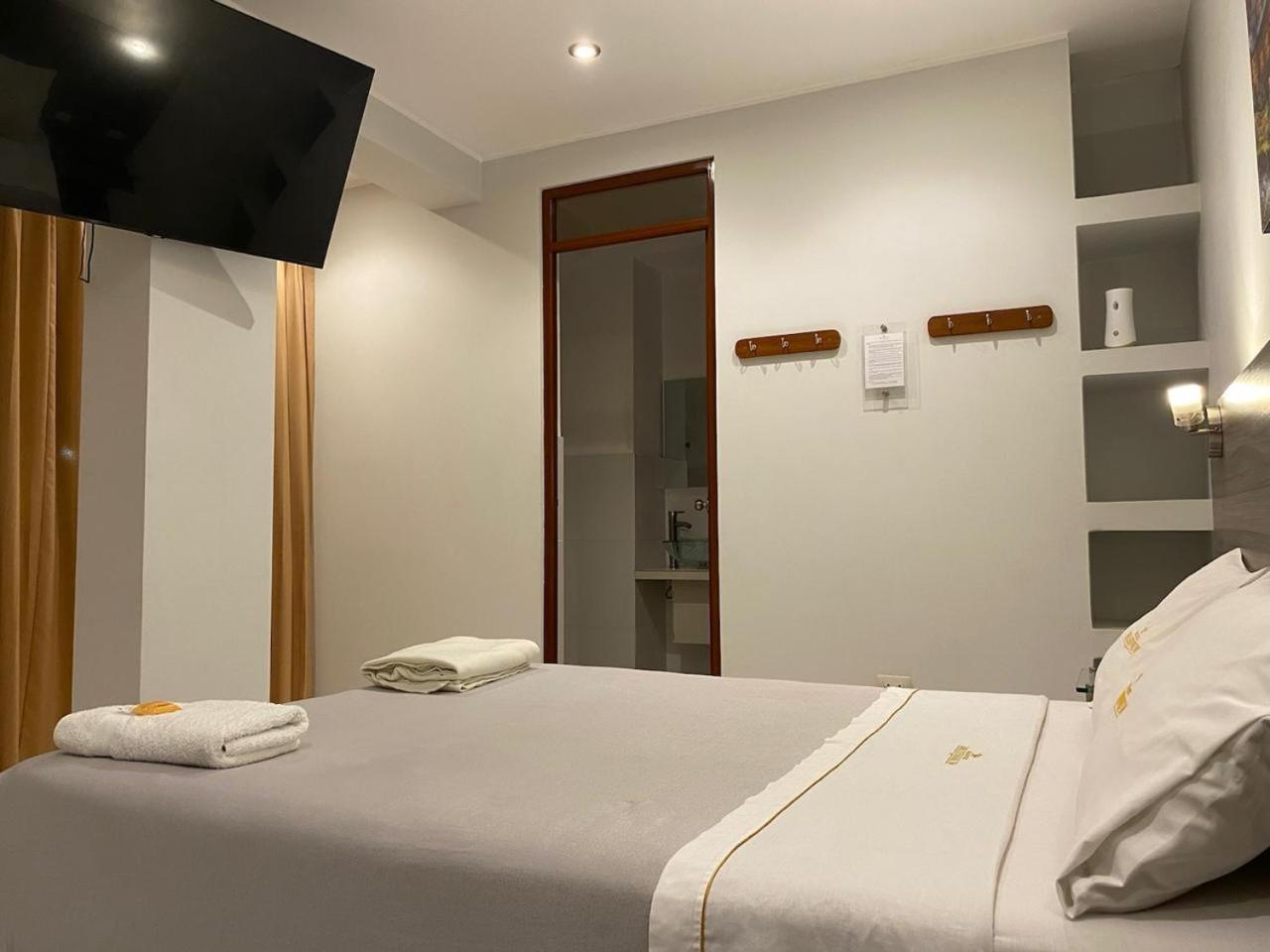 Millennium Hotel Corporative San Vicente de Cañete Kültér fotó